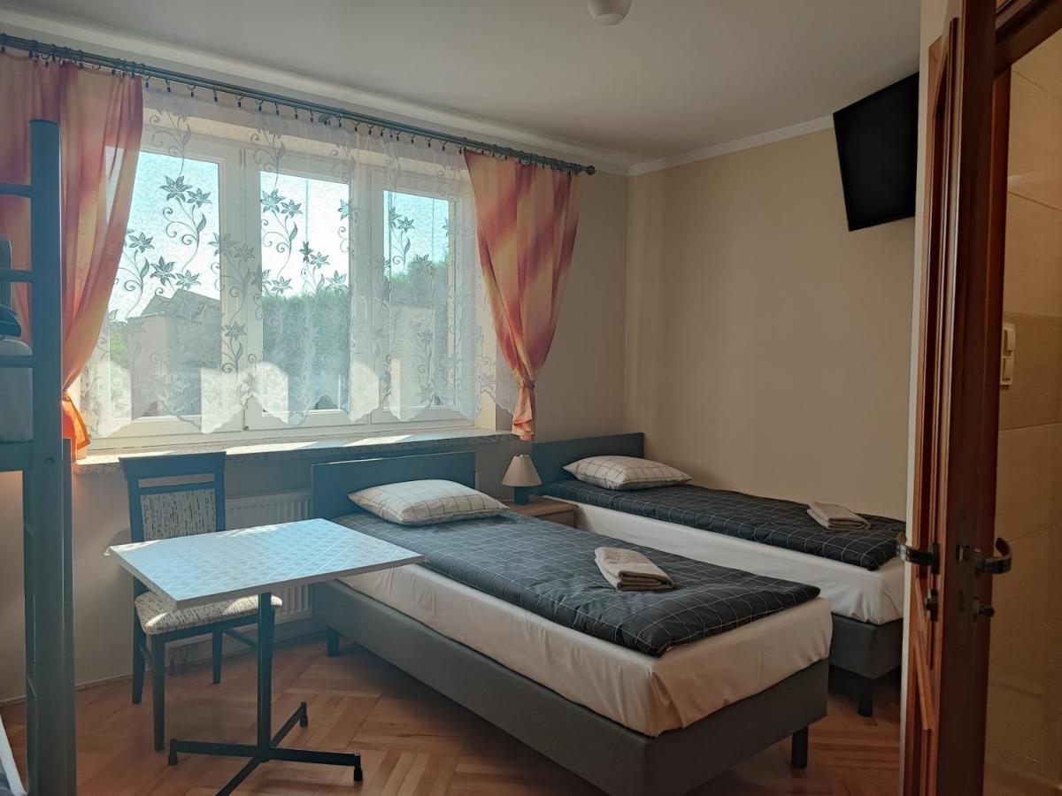 Pokoje Goscinne Skawina Bagian luar foto
